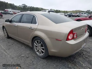 2008 Chevrolet Malibu LTZ with VIN 1G1ZK57708F242810, listed as a IAAI auction lot 41918852 with 211,623 mi miles. Bid and sale history available at carsss.com. Image 3.