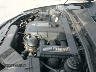 2011 BMW 3 Series 328i xDrive с VIN WBAPK7G55BNN87270, выставлен на аукционе IAAI как лот 41907780 с пробегом 168 844 миль миль и . История ставок и продаж доступна на DreamBid. Изображение 21.