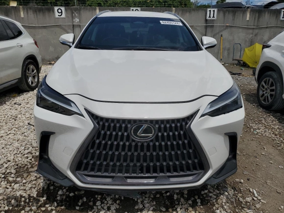 2022 Lexus NX with VIN 2T2ADCAZ9NC001423, listed as a Copart auction lot 62455124 with 3,107 mi miles and Non Repairable. Bid and sale history available at carsss.com. Image 5.
