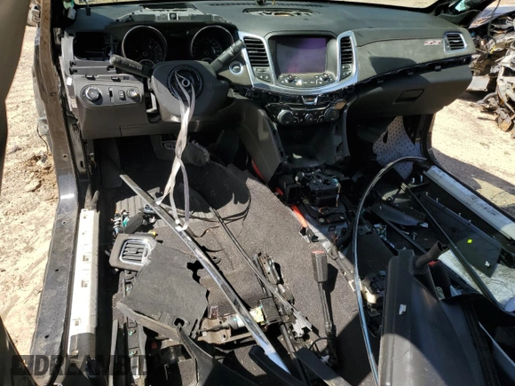 2014 Chevrolet SS z VIN 6G3F15RW8EL967508, wystawiony jako Copart lot #49086105 z przebiegiem Nie podano mil oraz Nie do naprawy • Non repairable. Historia ofert i sprzedaży dostępna na DreamBid. Obrazek 8.