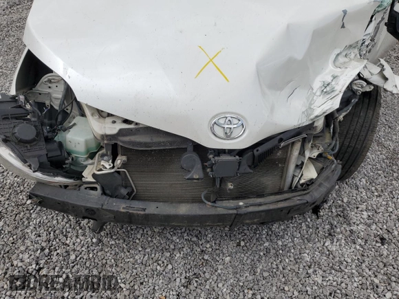 2015 Toyota Sienna XLE with VIN 5TDYK3DC7FS585748, listed as a Copart auction lot 55459495 with Not provided miles and Salvage title. Bid and sale history available at DreamBid. Image 12.