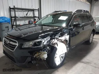 2018 Subaru Outback Premium with VIN 4S4BSAFC0J3254605, listed as a IAAI auction lot 41619559 with 200,155 mi miles. Bid and sale history available at carsss.com. Image 17.