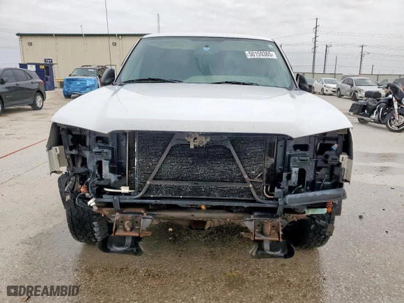 2005 Chevrolet Silverado 1500 Work Truck with VIN 1GCEC14X15Z134674, listed as a Copart auction lot 50159365 with 207,248 mi miles and Salvage Title. Bid and sale history available at carsss.com. Image 5.