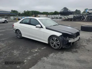 2016 Mercedes-Benz E 350 Luxury z VIN WDDHF8JB0GB281821, wystawiony jako Copart lot #61122545 z przebiegiem 137 276 mil mil oraz Szkoda całkowita • Salvage title. Historia ofert i sprzedaży dostępna na DreamBid. Obrazek 4.