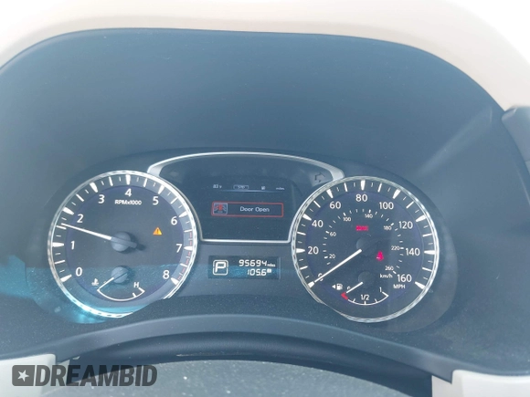 2015 Infiniti QX60 with VIN 5N1AL0MM5FC553545, listed as a IAAI auction lot 42478825 with 95,694 mi miles and . Bid and sale history available at DreamBid. Image 7.