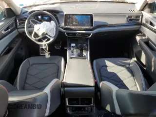 2024 Volkswagen Atlas Peak Edition SEL with VIN 1V2GR2CA5RC555587, listed as a Copart auction lot 79691804 with 5,318 mi miles and Salvage title. Bid and sale history available at DreamBid. Image 8.