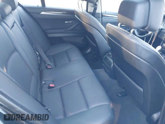 2013 BMW 5 Series 528i xDrive with VIN WBAXH5C58DD107515, listed as a IAAI auction lot 41673214 with 115,726 mi miles. Bid and sale history available at carsss.com. Image 8.