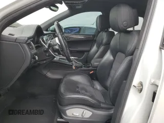 2017 Porsche Macan GTS with VIN WP1AG2A57HLB51772, listed as a Copart auction lot 55123715 with 130,576 mi miles and Salvage title. Bid and sale history available at DreamBid. Image 7.