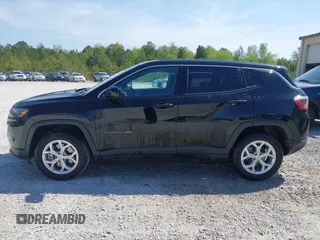 2024 Jeep Compass Sport with VIN 3C4NJDAN5RT146771, listed as a IAAI auction lot 42043137 with 15,640 mi miles. Bid and sale history available at carsss.com. Image 14.