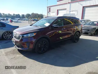 2019 Kia Sorento LX V6 with VIN 5XYPG4A53KG594088, listed as a IAAI auction lot 41249727 with 32,631 mi miles. Bid and sale history available at carsss.com. Image 2.