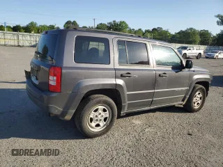 2017 Jeep Patriot Sport with VIN 1C4NJPBA2HD102356, listed as a Copart auction lot 52963505 with 127,071 mi miles and Salvage Title. Bid and sale history available at DreamBid. Image 3.