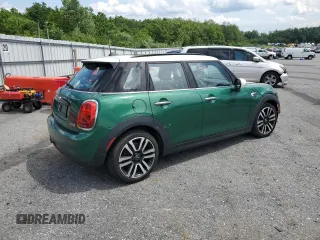 2021 MINI Hardtop 4 Door Oxford Edition with VIN WMWXU7C0XM2P49113, listed as a Copart auction lot 61437805 with 40,399 mi miles and Salvage title. Bid and sale history available at DreamBid. Image 3.
