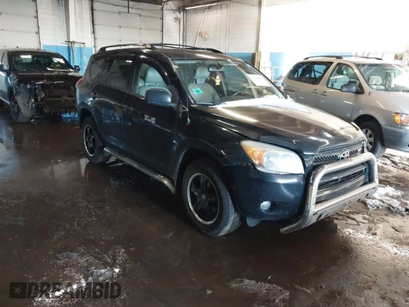2007 Toyota RAV4 with VIN JTMBK33V876026882, listed as a IAAI auction lot 41541825 with 298,162 mi miles. Bid and sale history available at carsss.com. Image 1.