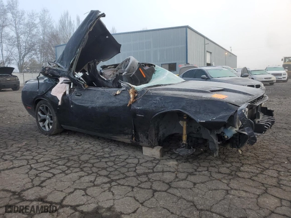 2015 Dodge Challenger R/T with VIN 2C3CDZATXFH764865, listed as a Copart auction lot 83209544 with 63,733 mi miles and Salvage Title. Bid and sale history available at carsss.com. Image 4.