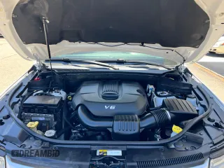 2014 Jeep Cherokee with VIN 1C4RJFCC4EC518425, listed as a Copart auction lot 55114455 with 205,949 mi miles and Clean title. Bid and sale history available at DreamBid. Image 7.