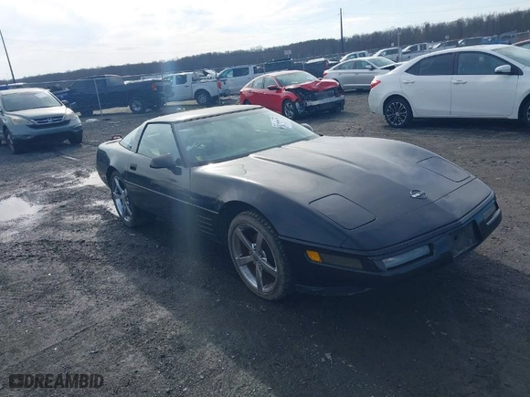 1992 Chevrolet Corvette with VIN 1G1YY23P4N5115915, listed as a IAAI auction lot 41460625 with 1 mi miles. Bid and sale history available at carsss.com. Image 1.