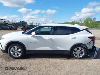 2022 Chevrolet Blazer LT with VIN 3GNKBHR40NS163519, listed as a IAAI auction lot 42220133 with 35,598 mi miles and . Bid and sale history available at DreamBid. Image 15.