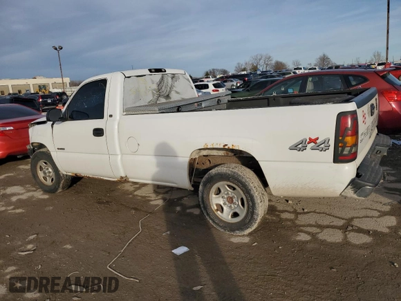2000 Chevrolet Silverado 1500 with VIN 1GCEK14W6YE346573, listed as a Copart auction lot 85100194 with 146,204 mi miles and Salvage Title. Bid and sale history available at carsss.com. Image 2.