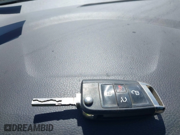 2021 Volkswagen GTI S z VIN 3VW5T7AU4MM000946, wystawiony jako IAAI lot #41661654 z przebiegiem 107 061 mil mil oraz . Historia ofert i sprzedaży dostępna na DreamBid. Obrazek 11.