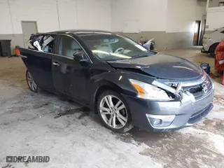 2013 Nissan Altima 3.5 SL with VIN 1N4BL3AP0DN471979, listed as a IAAI auction lot 41326964 with 119,939 mi miles. Bid and sale history available at carsss.com. Image 1.