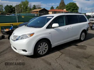 2017 Toyota Sienna LE с VIN 5TDJZ3DC9HS177025, выставлен на аукционе Copart как лот 64647695 с пробегом 60 938 миль миль и Списание • Salvage title. История ставок и продаж доступна на DreamBid. Изображение 1.