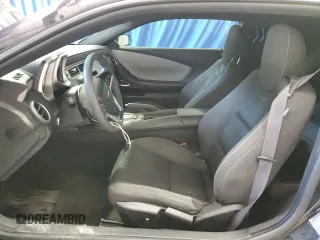 2014 Chevrolet Camaro LS z VIN 2G1FA1E38E9156096, wystawiony jako Copart lot #56229375 z przebiegiem 132 017 mil mil oraz Szkoda całkowita • Salvage title. Historia ofert i sprzedaży dostępna na DreamBid. Obrazek 7.