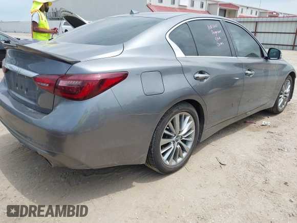2018 Infiniti Q50 Luxe with VIN JN1EV7AP4JM591913, listed as a IAAI auction lot 42300643 with 85,183 mi miles and . Bid and sale history available at DreamBid. Image 4.