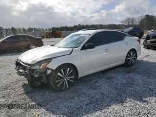 2019 Nissan Altima SR with VIN 1N4BL4CVXKC209736, listed as a Copart auction lot 48534995 with 81,525 mi miles and Salvage Title. Bid and sale history available at carsss.com. Image 1.