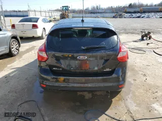 2013 Ford Focus SE with VIN 1FADP3K28DL217108, listed as a Copart auction lot 48513975 with 136,746 mi miles and Non Repairable. Bid and sale history available at carsss.com. Image 6.