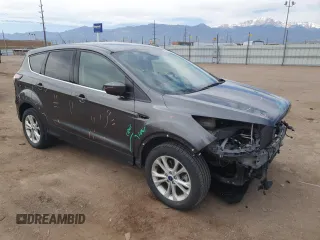 2017 Ford Escape SE with VIN 1FMCU9GD6HUE72847, listed as a Copart auction lot 53443735 with 106,462 mi miles and Salvage Title. Bid and sale history available at carsss.com. Image 4.