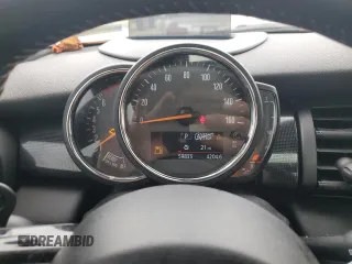 2020 MINI Hardtop Cooper S z VIN WMWXR5C06L2L50705, wystawiony jako Copart lot #78773924 z przebiegiem 59 833 mil mil oraz Szkoda całkowita • Salvage title. Historia ofert i sprzedaży dostępna na DreamBid. Obrazek 9.