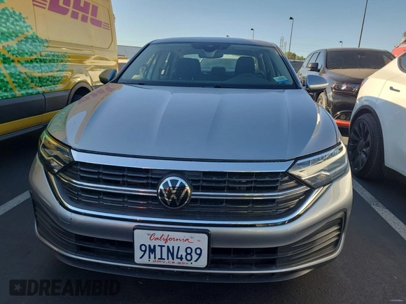 2024 Volkswagen Jetta S with VIN 3VW5M7BU6RM073190, listed as a IAAI auction lot 42844463 with 33,096 mi miles and . Bid and sale history available at DreamBid. Image 22.