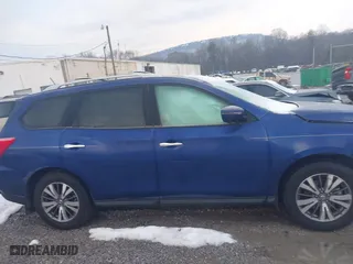 2017 Nissan Pathfinder SV with VIN 5N1DR2MN8HC634008, listed as a IAAI auction lot 41281853 with 1 mi miles. Bid and sale history available at carsss.com. Image 13.