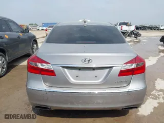 2013 Hyundai Genesis 3.8L with VIN KMHGC4DD5DU233358, listed as a IAAI auction lot 41954695 with 247,464 mi miles. Bid and sale history available at carsss.com. Image 16.