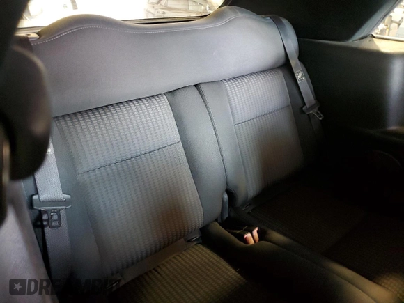 2005 Chrysler PT Cruiser Touring с VIN 3C3EY55E65T348528, выставлен на аукционе Copart как лот 61776295 с пробегом 118 804 миль миль и Списание • Salvage title. История ставок и продаж доступна на DreamBid. Изображение 10.