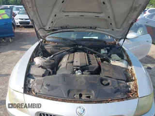 2003 BMW Z4 3.0i z VIN 4USBT53443LU04380, wystawiony jako IAAI lot #42422703 z przebiegiem 28 594 mil mil oraz . Historia ofert i sprzedaży dostępna na DreamBid. Obrazek 10.