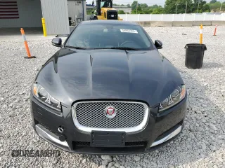 2015 Jaguar XF Portfolio z VIN SAJWJ0FFXF8U53055, wystawiony jako Copart lot #59960205 z przebiegiem 53 476 mil mil oraz Czysty tytuł • Clean title. Historia ofert i sprzedaży dostępna na DreamBid. Obrazek 5.