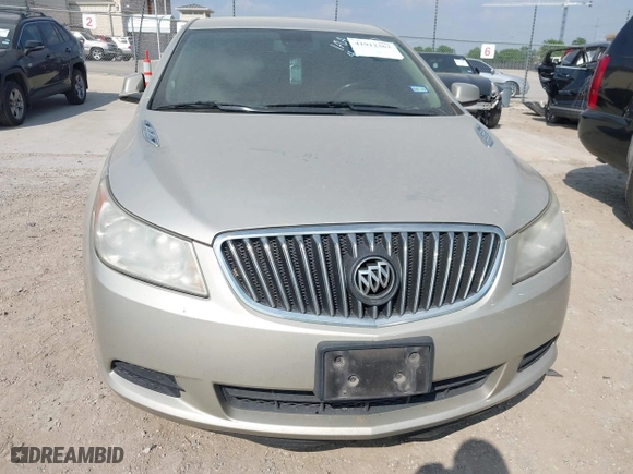 2013 Buick LaCrosse with VIN 1G4GA5E34DF155631, listed as a IAAI auction lot 41912363 with 136,611 mi miles. Bid and sale history available at carsss.com. Image 6.