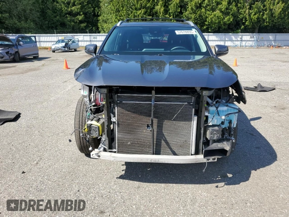 2022 Toyota Highlander XLE with VIN 5TDGZRBH3NS594857, listed as a Copart auction lot 57678895 with 21,899 mi miles and Salvage title. Bid and sale history available at DreamBid. Image 5.