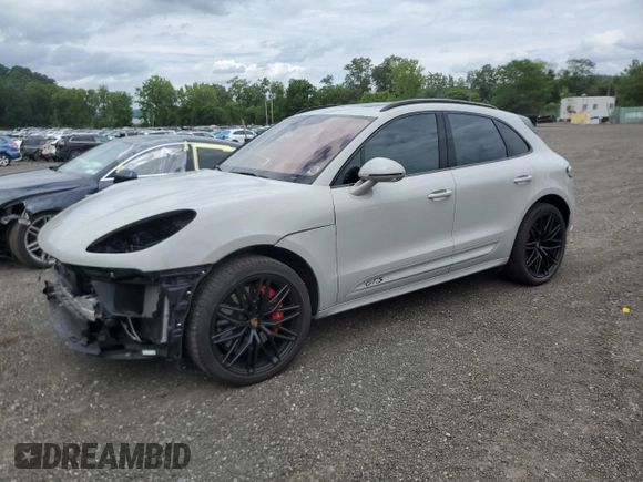 2023 Porsche Macan GTS z VIN WP1AF2A50PLB56233, wystawiony jako Copart lot #61933415 z przebiegiem 16 184 mil mil oraz Szkoda całkowita • Salvage title. Historia ofert i sprzedaży dostępna na DreamBid. Obrazek 1.