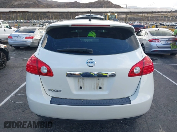 2011 Nissan Rogue SV z VIN JN8AS5MT7BW173146, wystawiony jako IAAI lot #41590010 z przebiegiem 124 212 mil mil oraz . Historia ofert i sprzedaży dostępna na DreamBid. Obrazek 16.