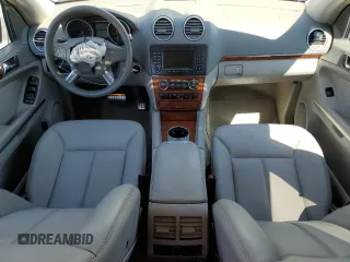 2008 Mercedes-Benz GL-Class 4.6L with VIN 4JGBF71E68A376813, listed as a Copart auction lot 70049044 with 152,942 mi miles and Salvage Title. Bid and sale history available at carsss.com. Image 8.