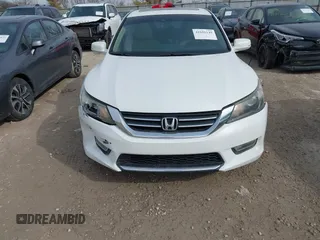 2013 Honda Accord Sdn EX-L with VIN 1HGCR2F83DA275519, listed as a IAAI auction lot 41691149 with 156,334 mi miles. Bid and sale history available at carsss.com. Image 6.