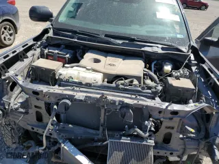 2022 Toyota Tundra 4WD SR5 with VIN 5TFLA5DB2NX011633, listed as a Copart auction lot 49884535 with 60,354 mi miles and Salvage Title. Bid and sale history available at carsss.com. Image 11.
