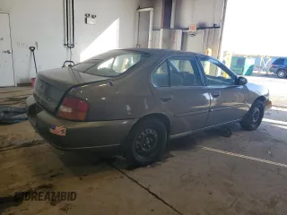 1999 Nissan Altima XE with VIN 1N4DL01D1XC152460, listed as a Copart auction lot 45920805 with 122,783 mi miles and Salvage Title. Bid and sale history available at carsss.com. Image 3.