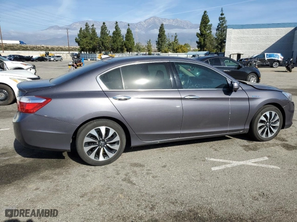 2015 Honda Accord Hybrid Touring with VIN 1HGCR6F79FA007768, listed as a Copart auction lot 47707125 with 118,877 mi miles and Salvage Title. Bid and sale history available at carsss.com. Image 3.