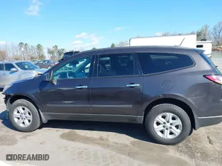 2017 Chevrolet Traverse LS with VIN 1GNKRFED9HJ252517, listed as a IAAI auction lot 41876709 with 62,241 mi miles. Bid and sale history available at carsss.com. Image 15.