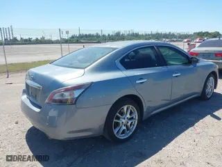 2012 Nissan Maxima 3.5 S with VIN 1N4AA5AP1CC837312, listed as a IAAI auction lot 41818155 with 131,169 mi miles. Bid and sale history available at carsss.com. Image 4.