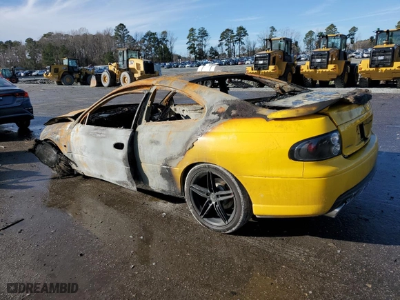 2005 Pontiac GTO with VIN 6G2VX12UX5L349106, listed as a Copart auction lot 86711584 with 0 mi miles and Salvage Title. Bid and sale history available at carsss.com. Image 2.