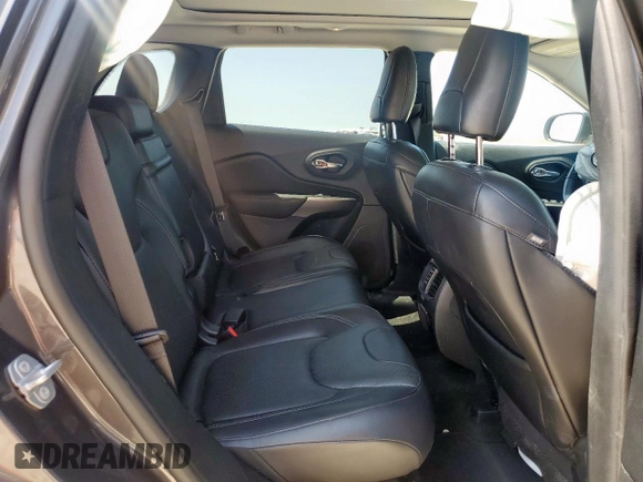 2019 Jeep Cherokee High Altitude with VIN 1C4PJMDX7KD260644, listed as a Copart auction lot 60416985 with 60,861 mi miles and Salvage title. Bid and sale history available at DreamBid. Image 11.
